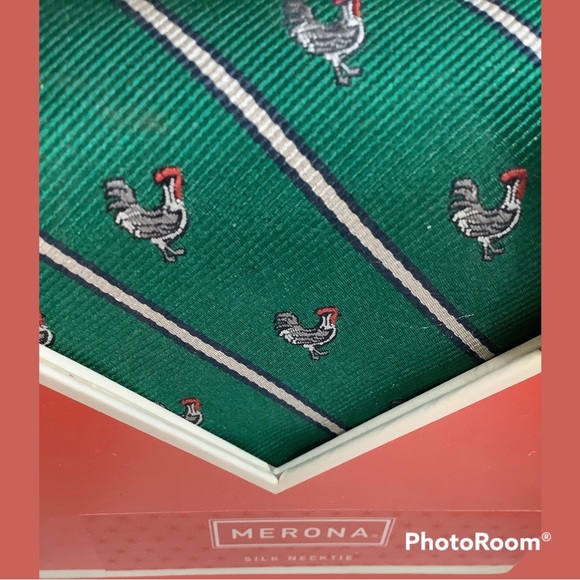 Merona Silk Tie Mint Green White Stripe Necktie New 59 x  Merona silk necktie green with white stripes and roosters. New in box!